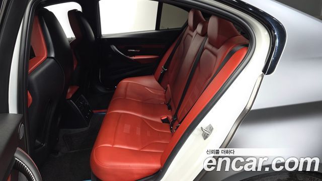 BMW M3 2018 — photo 17