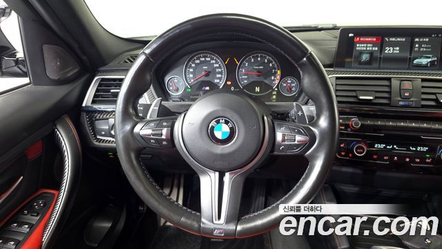 BMW M3 2018 — photo 19