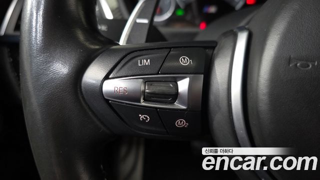 BMW M3 2018 — photo 23