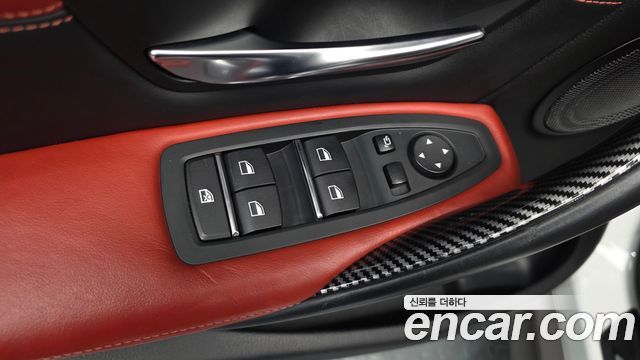 BMW M3 2018 — photo 29