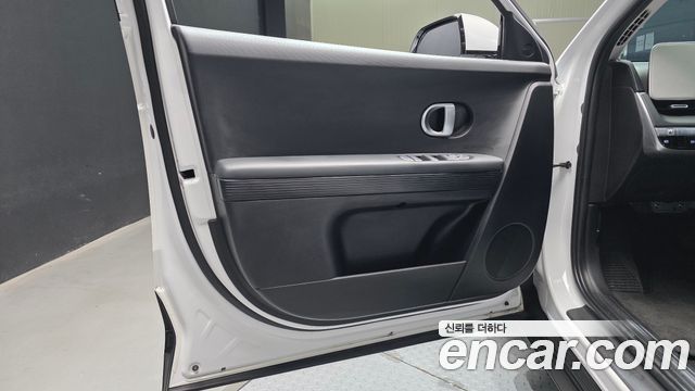 Hyundai Ioniq5 2022 — photo 14