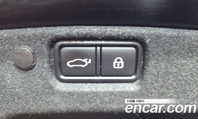 Kia K7 2020 — photo 23