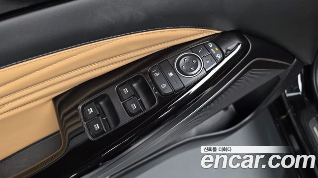 Kia K7 2020 — photo 27