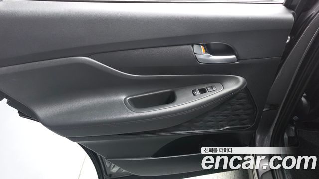 Hyundai Santafe 2021 — photo 15
