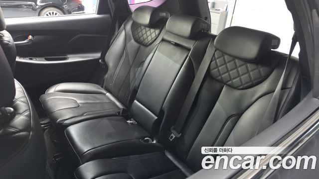 Hyundai Santafe 2021 — photo 30
