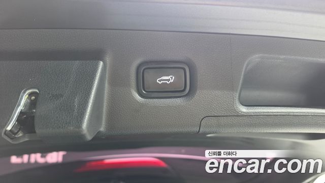Hyundai Santafe 2021 — photo 34