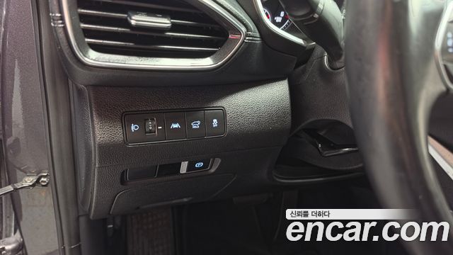 Hyundai Santafe 2021 — photo 35