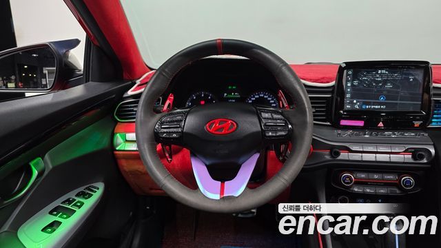 Hyundai Veloster 2020 — photo 12