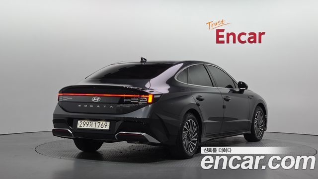 Hyundai Sonata 2024 — photo 2