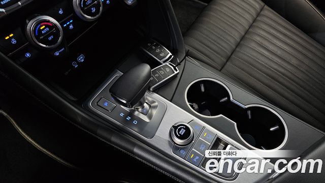 Genesis G70 2019 — photo 12