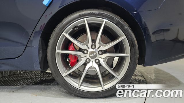 Genesis G70 2019 — photo 7