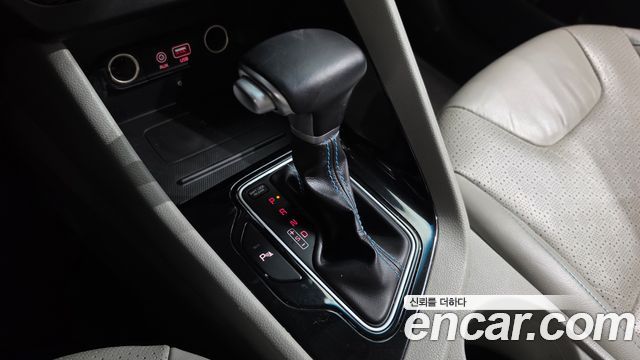 Kia Niro 2017 — photo 12