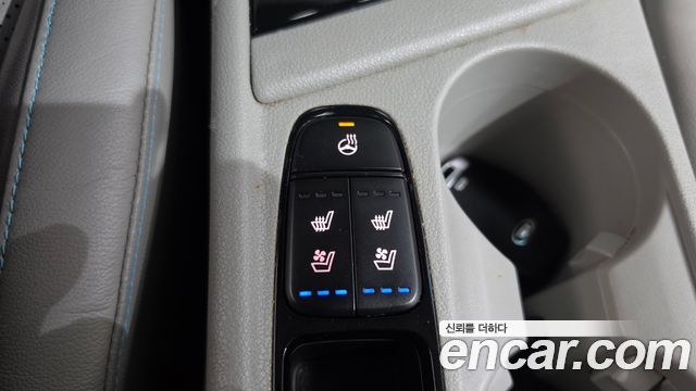 Kia Niro 2017 — photo 27