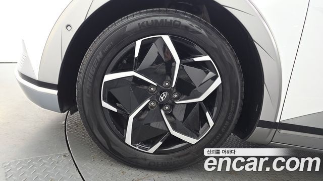 Hyundai Ioniq5 2023 — photo 5