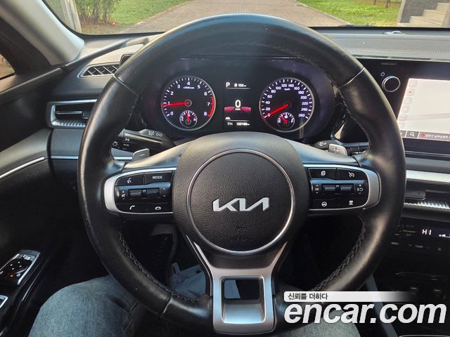 Kia K5 2022 — photo 13