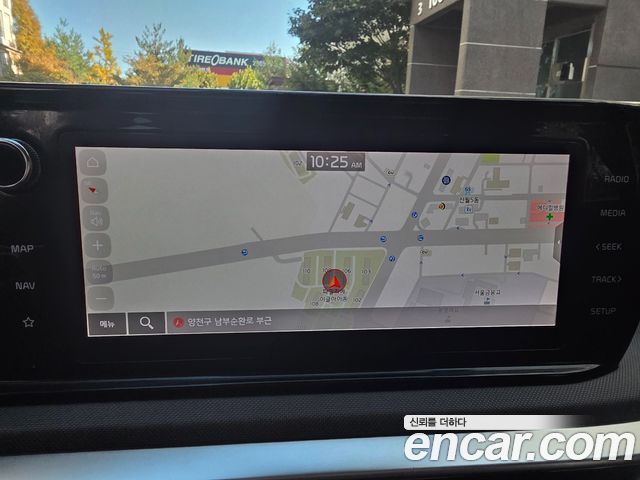 Kia K5 2022 — photo 16