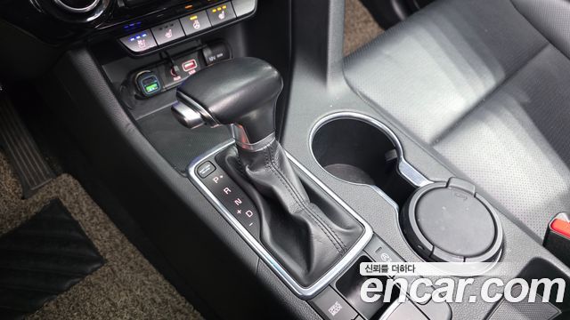 Kia Sportage 2016 — photo 12
