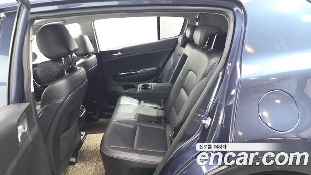 Kia Sportage 2016 — photo 18