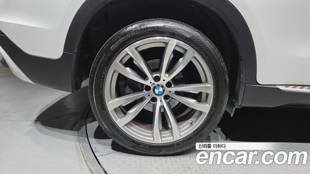 BMW X6 2017 — photo 5