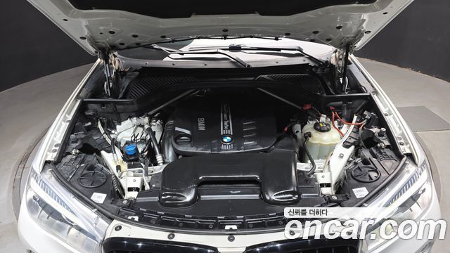BMW X6 2017 — photo 6