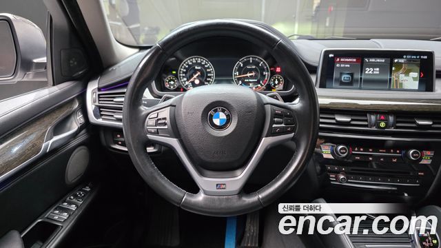 BMW X6 2017 — photo 13