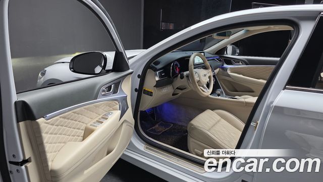 Genesis G70 2019 — photo 13