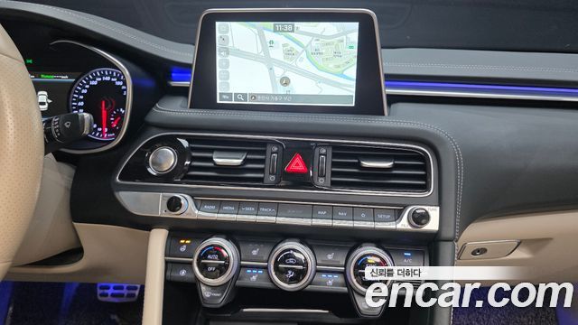 Genesis G70 2019 — photo 19