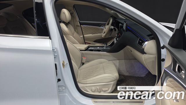 Genesis G70 2019 — photo 16