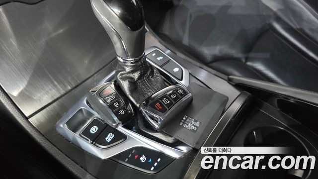 Hyundai Grandeur 2015 — photo 22