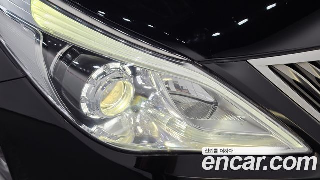 Hyundai Grandeur 2015 — photo 8