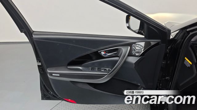 Hyundai Grandeur 2015 — photo 14