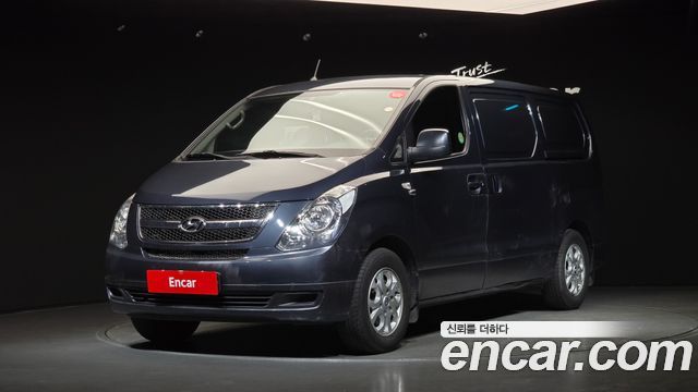 Hyundai Starex 2015 — photo 1
