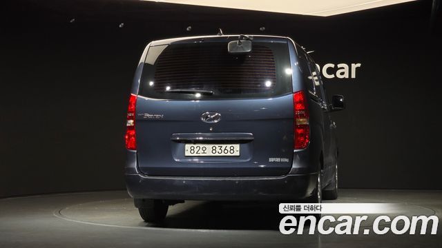 Hyundai Starex 2015 — photo 4