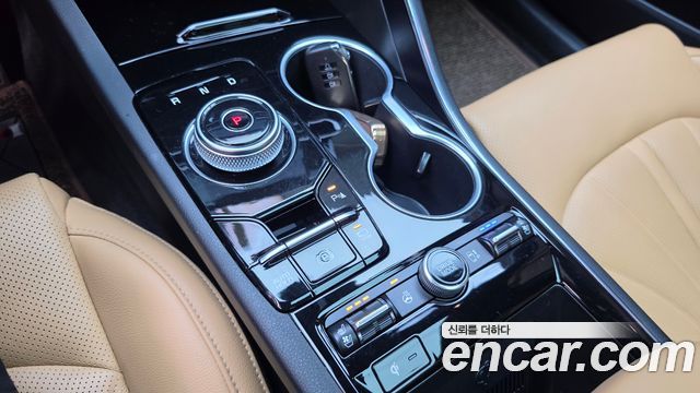 Kia K5 2023 — photo 12