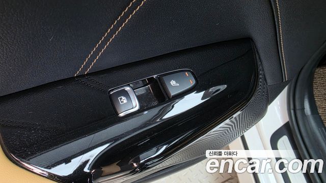 Kia K5 2023 — photo 29