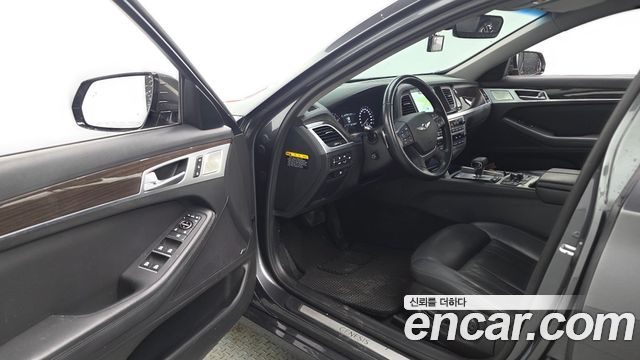 Genesis G80 2017 — photo 13