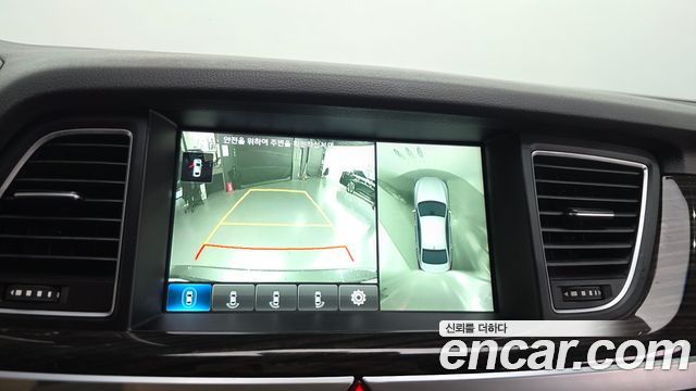 Genesis G80 2017 — photo 21