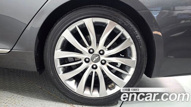 Genesis G80 2017 — photo 7