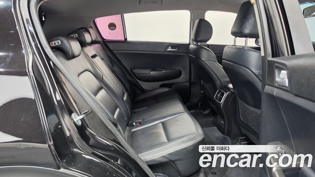 Kia Sportage 2017 — photo 17