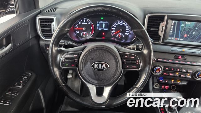 Kia Sportage 2017 — photo 18