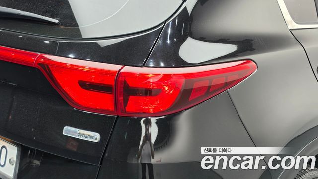 Kia Sportage 2017 — photo 9