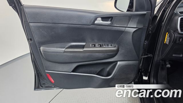 Kia Sportage 2017 — photo 14