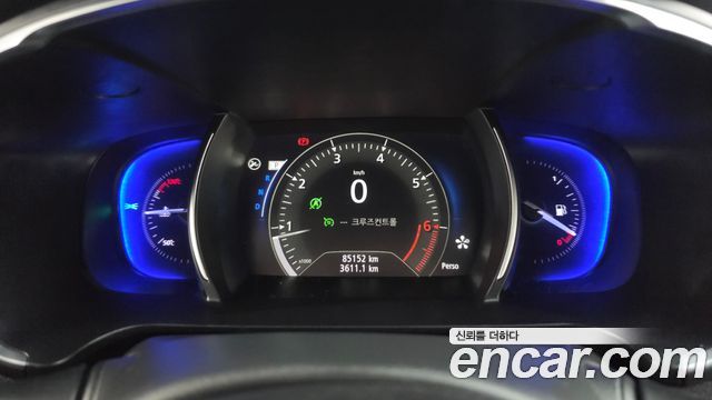 Renault Korea SM6 2017 — photo 11