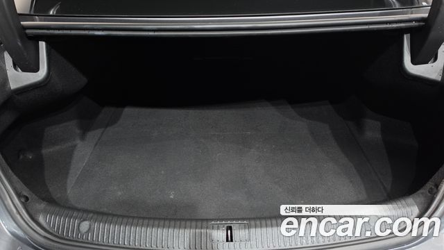Renault Korea SM6 2017 — photo 22