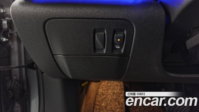 Renault Korea SM6 2017 — photo 25