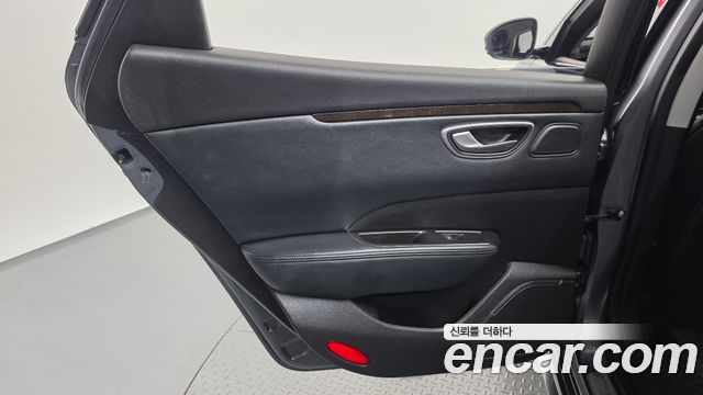 Renault Korea SM6 2017 — photo 15