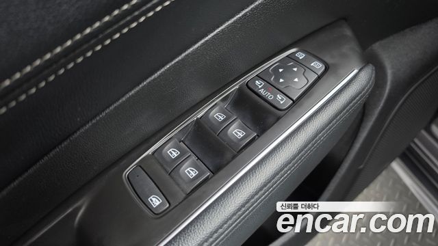 Renault Korea SM6 2017 — photo 27