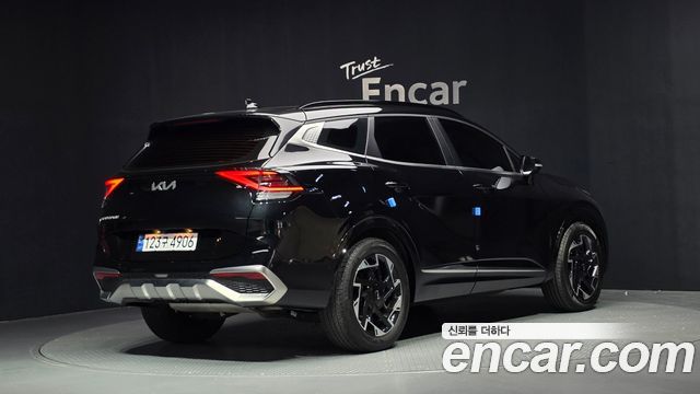 Kia Sportage 2022 — photo 2