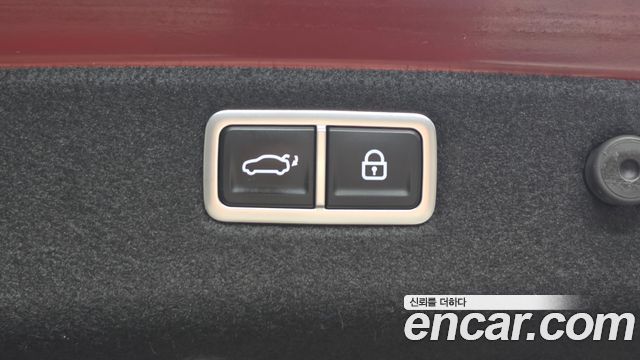 Genesis G70 2021 — photo 22