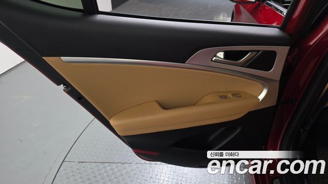Genesis G70 2021 — photo 15